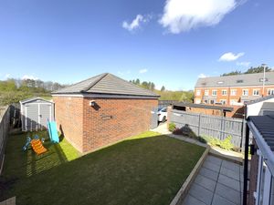 Photo 13- click for photo gallery